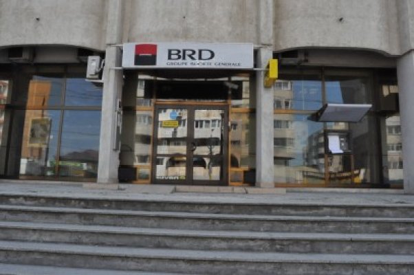 SPARGERE LA UN BANCOMAT: hoţii au forţat un ATM din zona Trocadero!